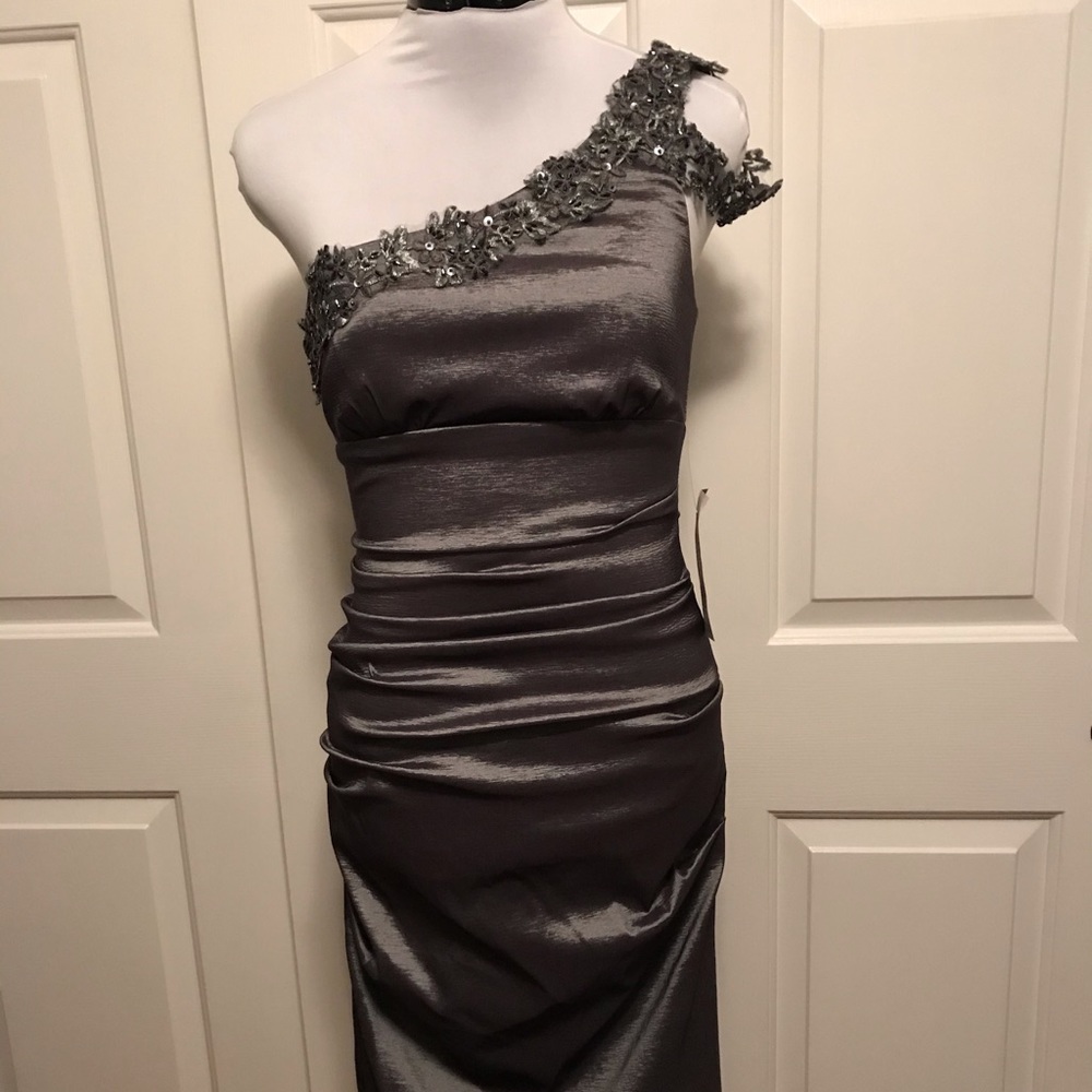 NWT Xscape Cocktail Dress